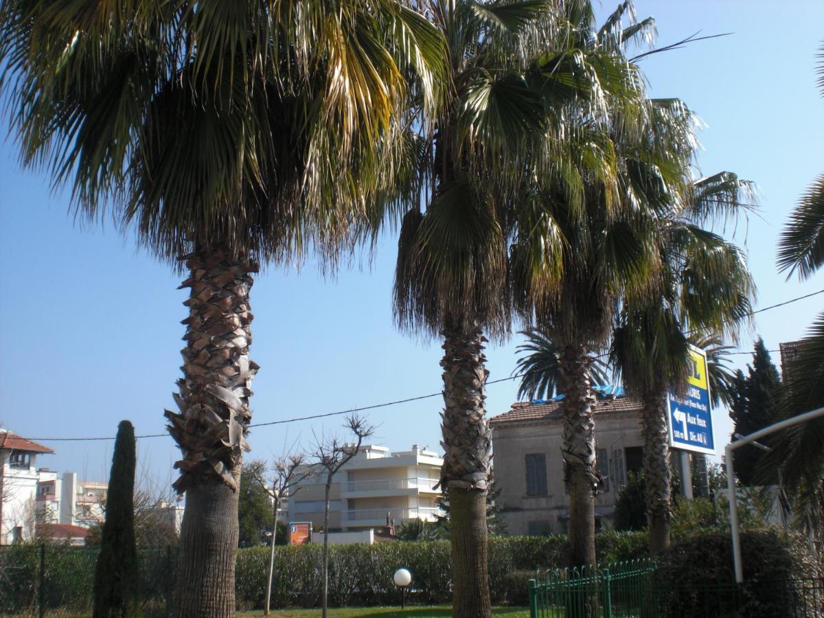 Residence Avec Piscine, Plage A 100 M, Cannes Et Juan Les Pins A 5 Min, Wifi Golfe-Juan Buitenkant foto